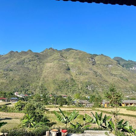 Du Gia Van Chung Homestay Làng Cac Екстериор снимка